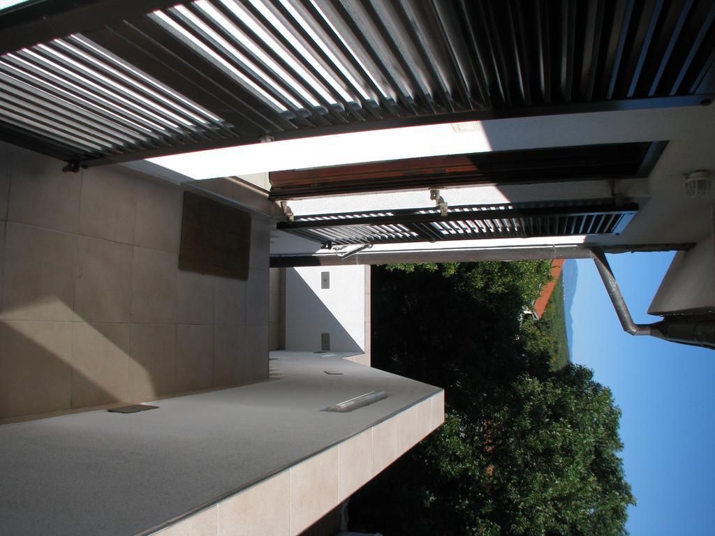 Apartments Srkoc Pinezići Buitenkant foto